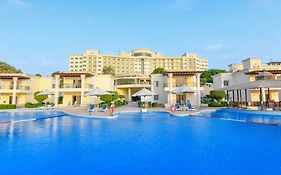 فندق هلنان أسوان